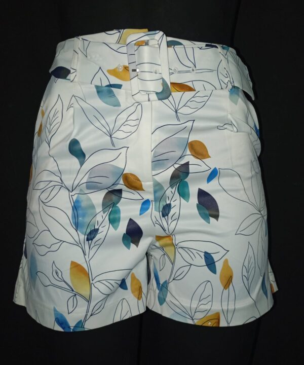 Short estampado talla mediana 
